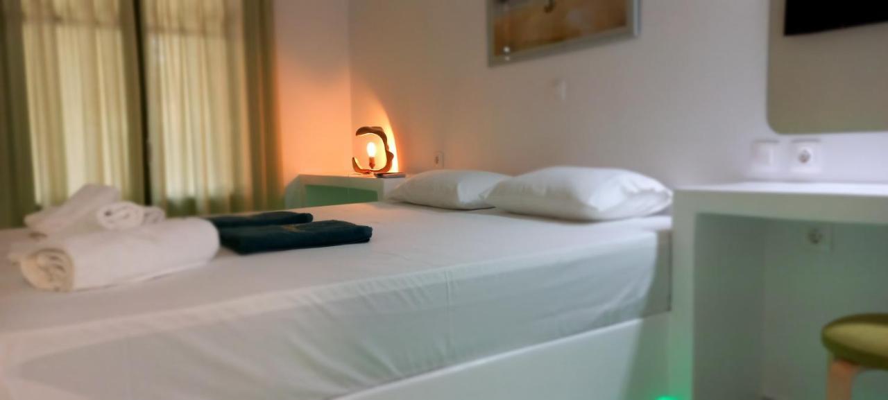 אלינדה Leros Eleonas Apartments מראה חיצוני תמונה