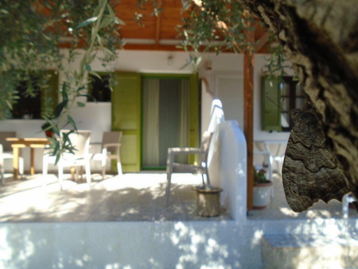אלינדה Leros Eleonas Apartments מראה חיצוני תמונה