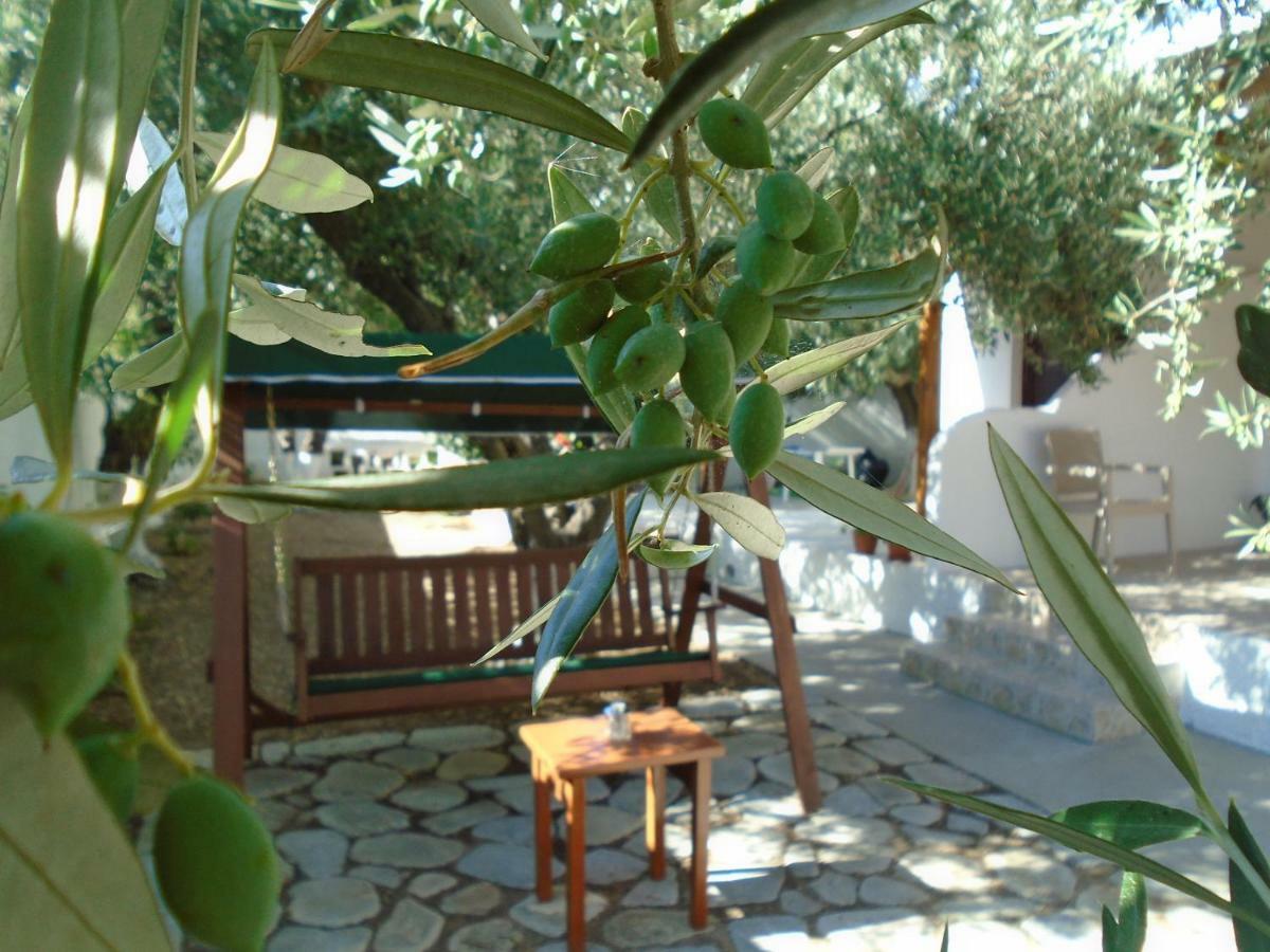 אלינדה Leros Eleonas Apartments מראה חיצוני תמונה