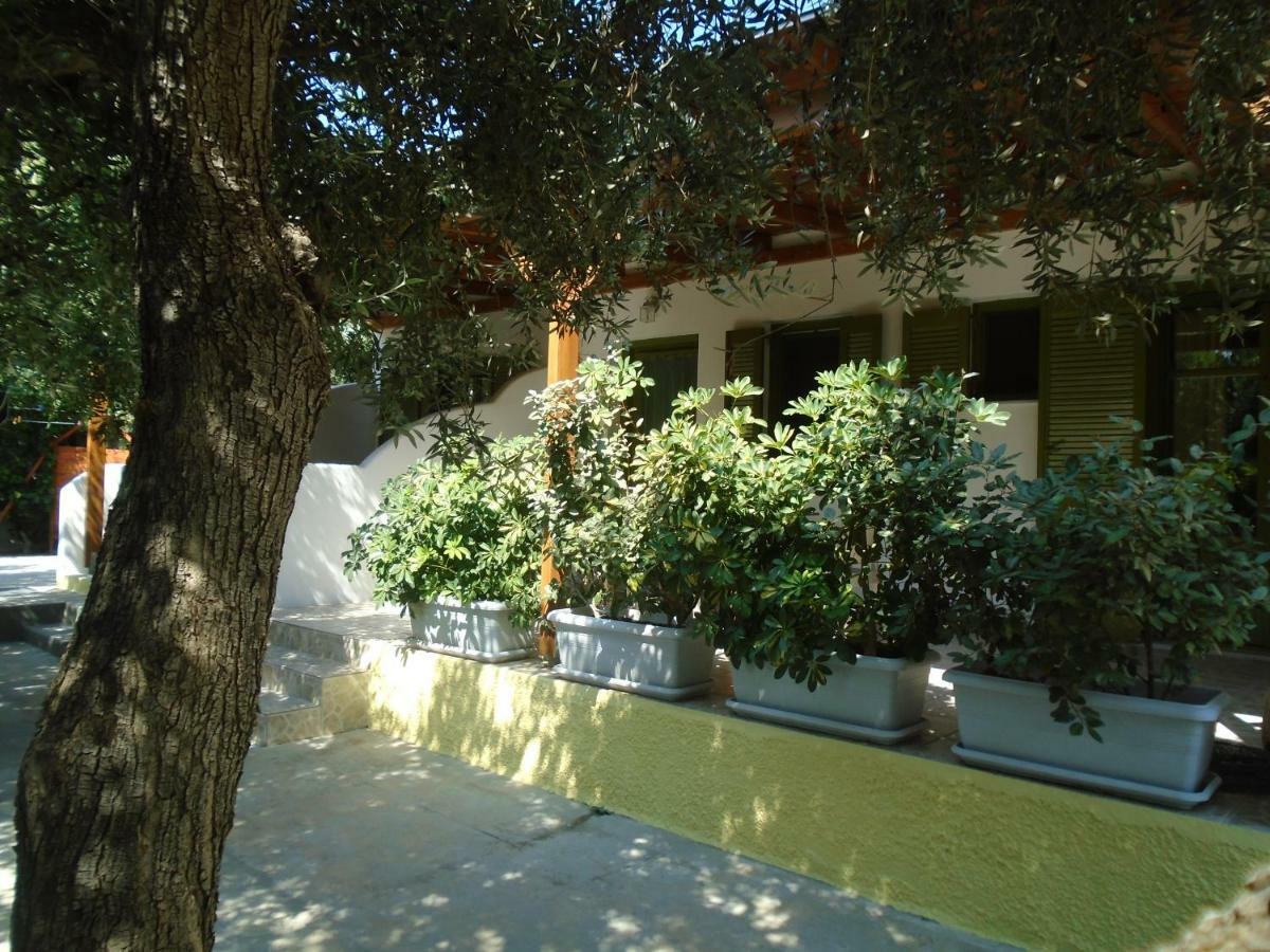 אלינדה Leros Eleonas Apartments מראה חיצוני תמונה