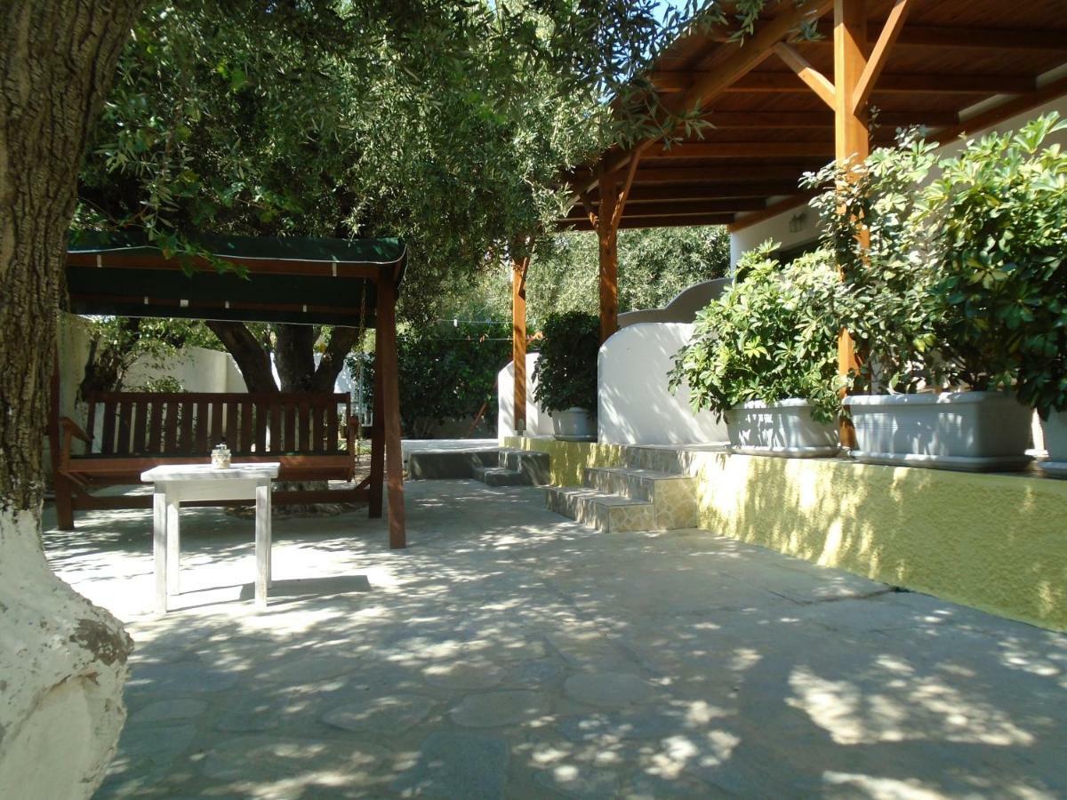 אלינדה Leros Eleonas Apartments מראה חיצוני תמונה