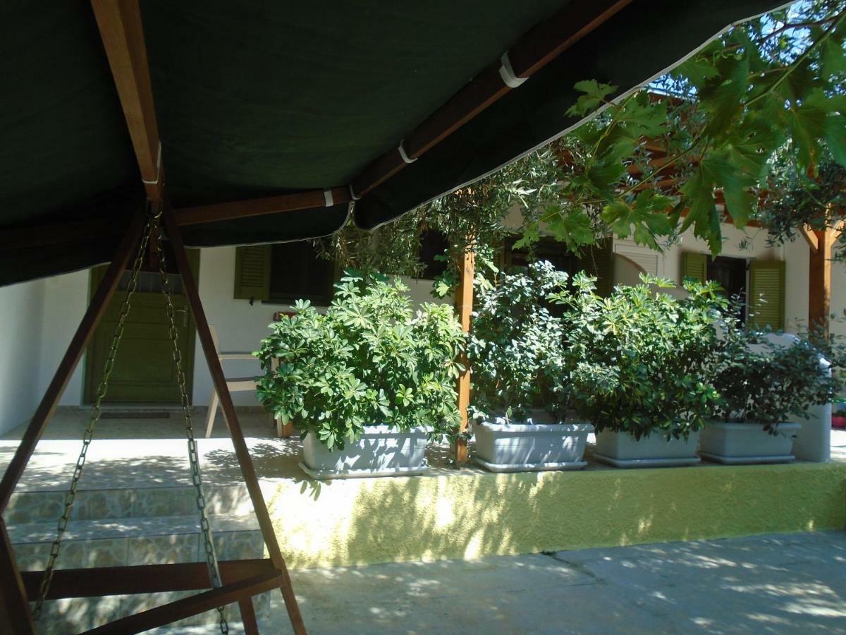 אלינדה Leros Eleonas Apartments מראה חיצוני תמונה